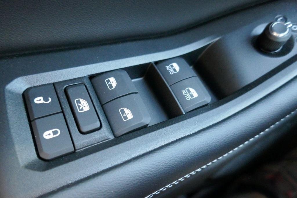 new 2025 Jeep Grand Cherokee L car, priced at $46,438