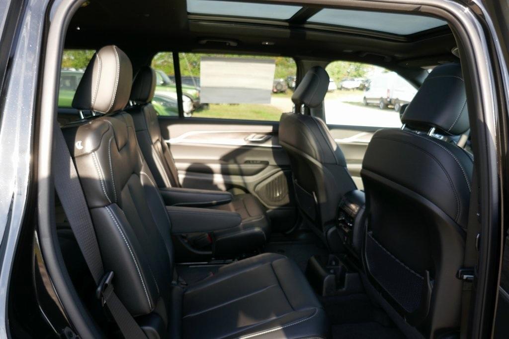 new 2025 Jeep Grand Cherokee L car, priced at $44,409