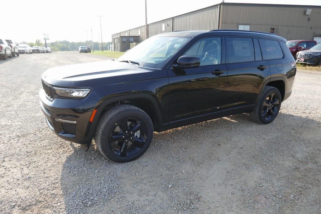 new 2025 Jeep Grand Cherokee L car, priced at $44,409