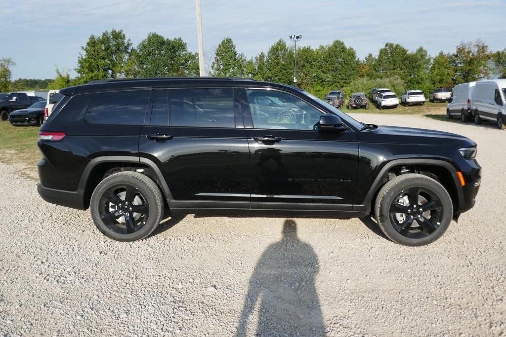 new 2025 Jeep Grand Cherokee L car, priced at $44,409