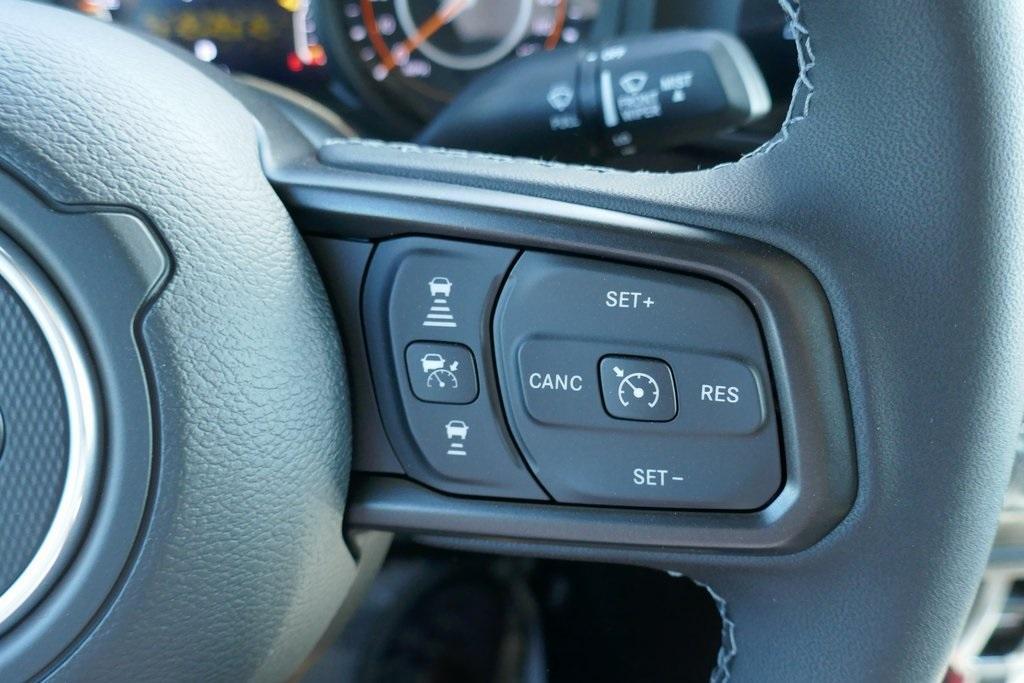 new 2025 Jeep Gladiator car, priced at $51,874