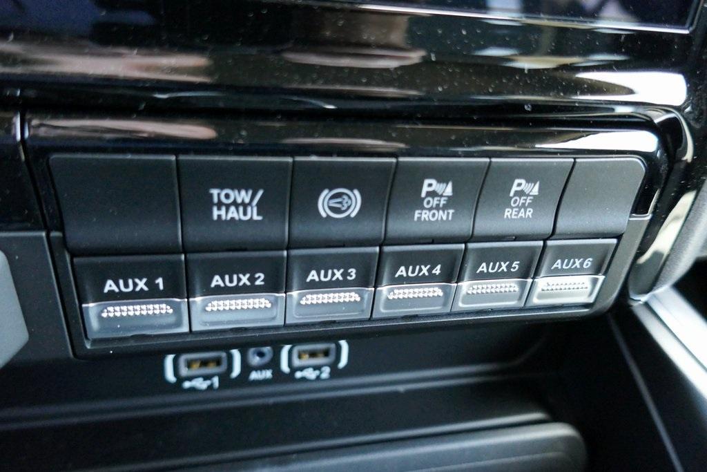 new 2025 Ram 3500 car, priced at $70,518