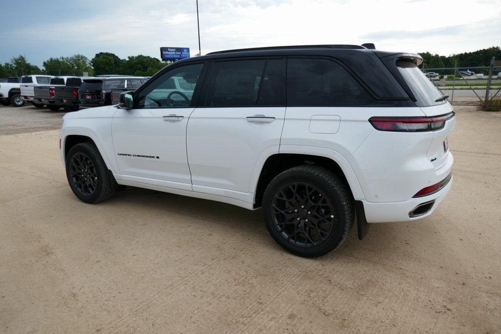 new 2025 Jeep Grand Cherokee car, priced at $57,246