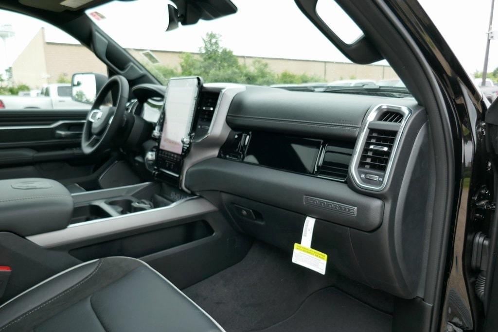 new 2025 Ram 1500 car, priced at $58,015