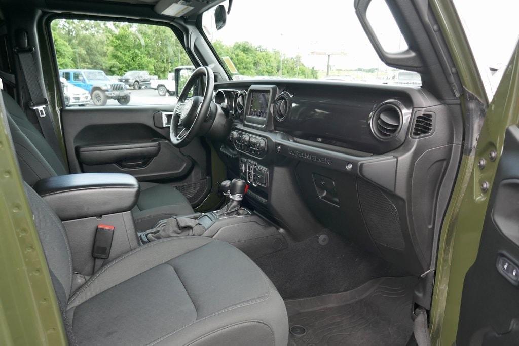 used 2022 Jeep Wrangler Unlimited car, priced at $32,995