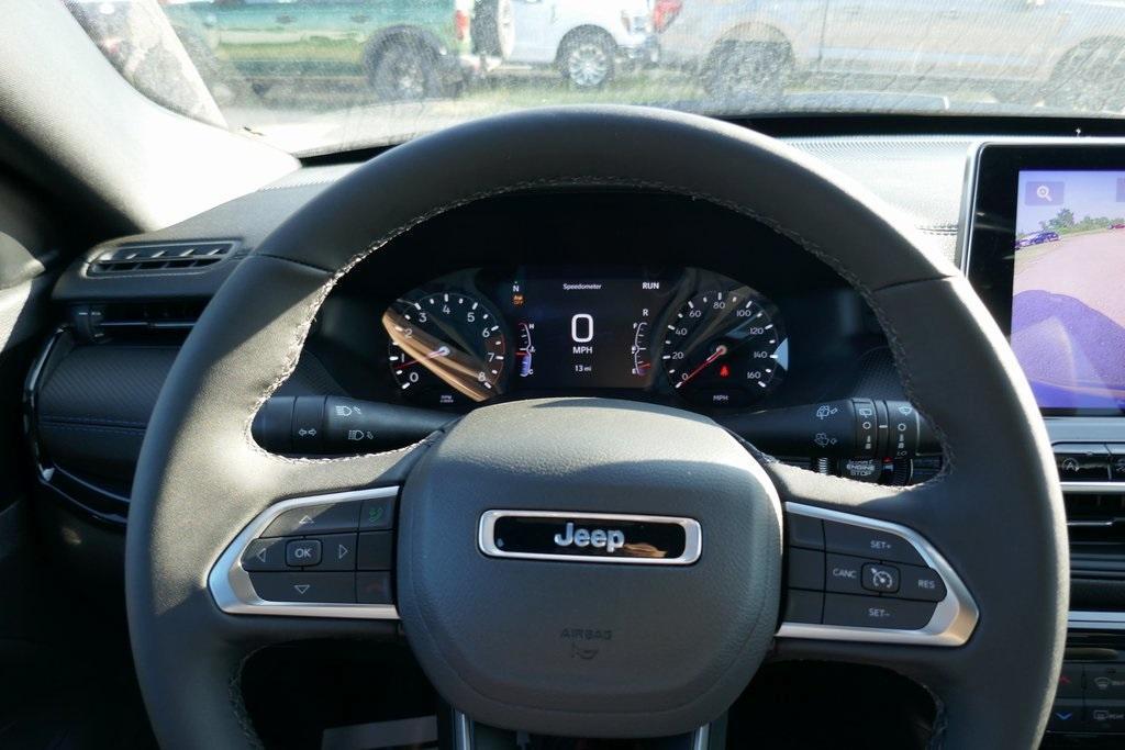 new 2025 Jeep Compass car, priced at $29,888