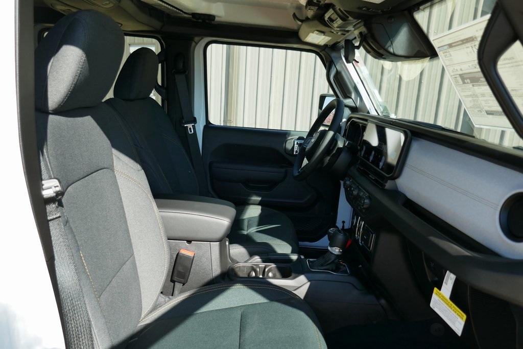 new 2026 Jeep Wrangler car, priced at $45,448