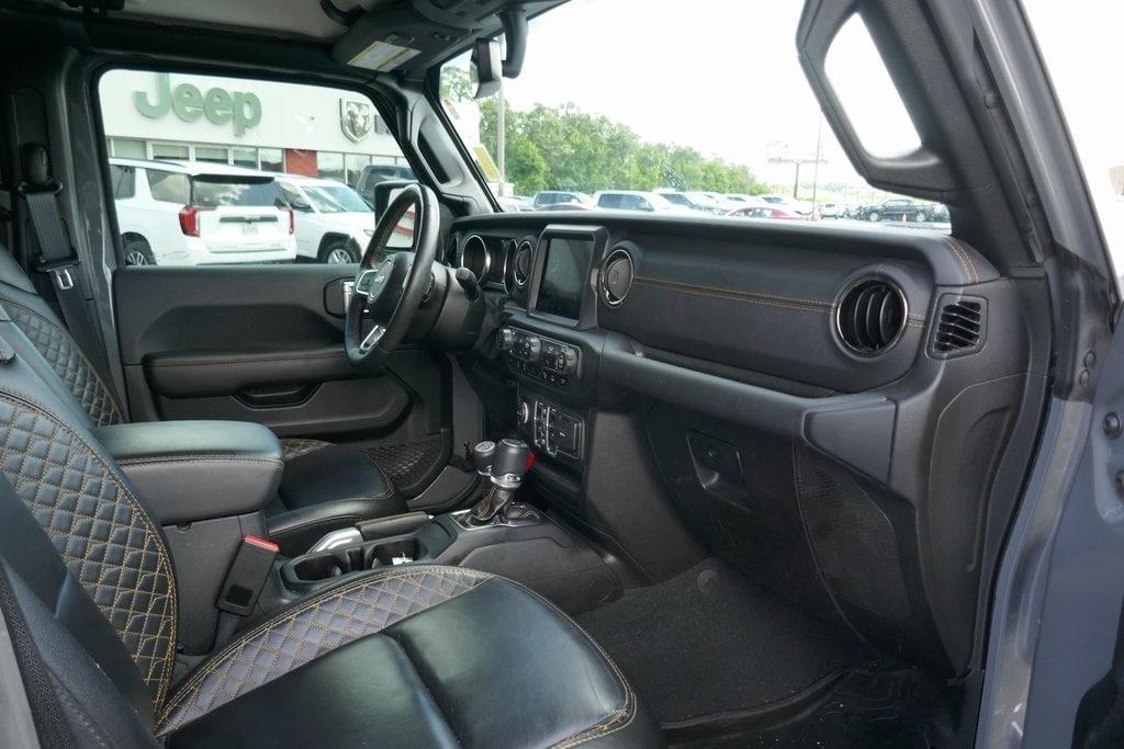 used 2022 Jeep Wrangler Unlimited car, priced at $32,495