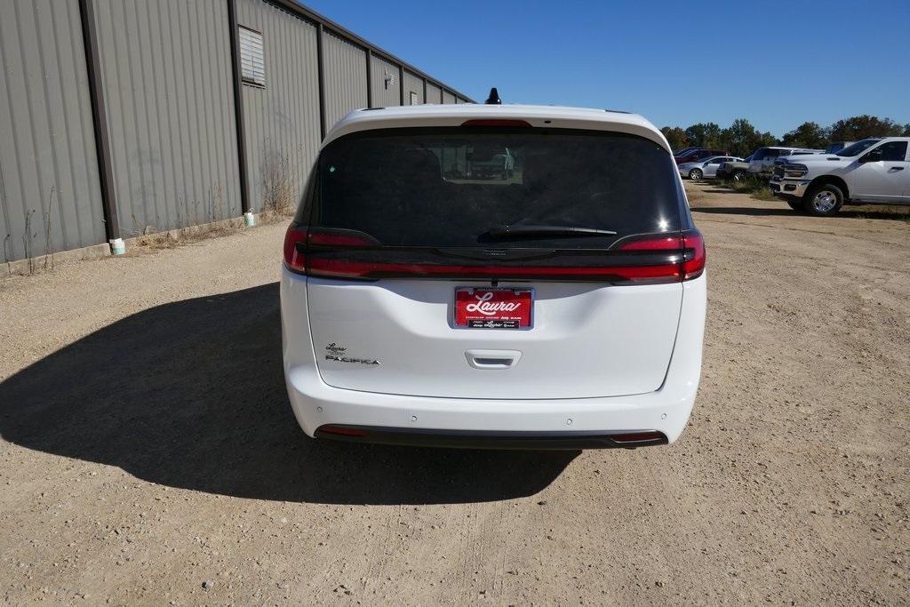 new 2026 Chrysler Pacifica car, priced at $40,508