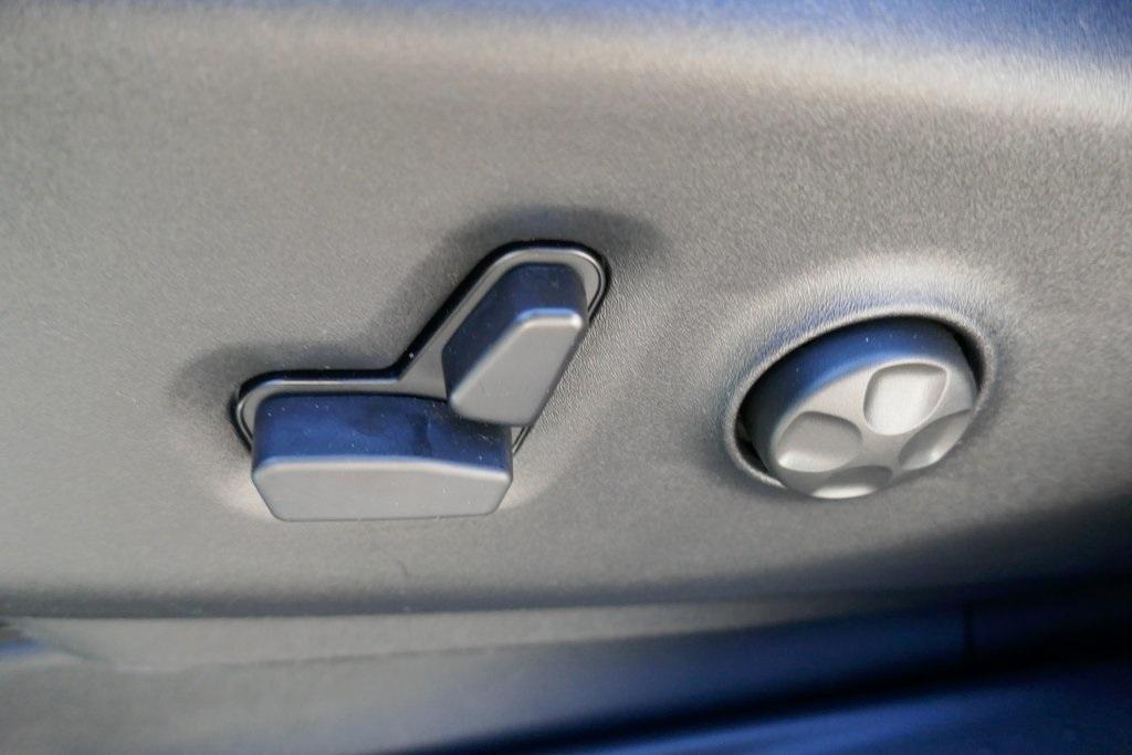 new 2026 Chrysler Pacifica car, priced at $40,508