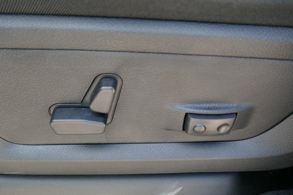 new 2025 Ram 2500 car, priced at $71,207