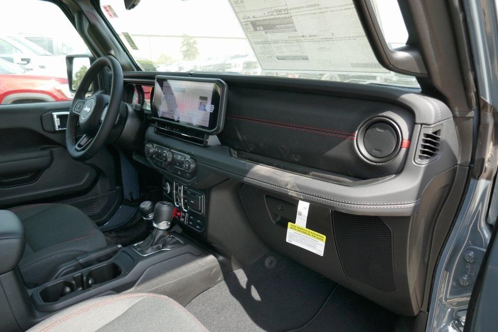 new 2025 Jeep Gladiator car, priced at $46,332