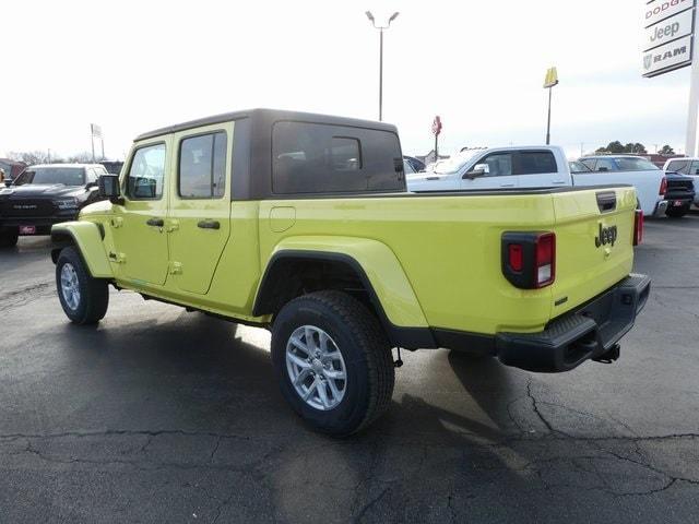 new 2023 Jeep Gladiator car, priced at $48,769