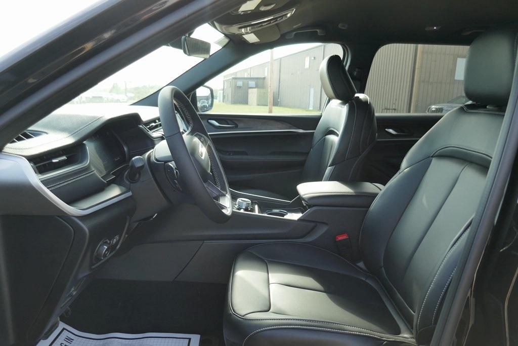new 2025 Jeep Grand Cherokee L car, priced at $44,768