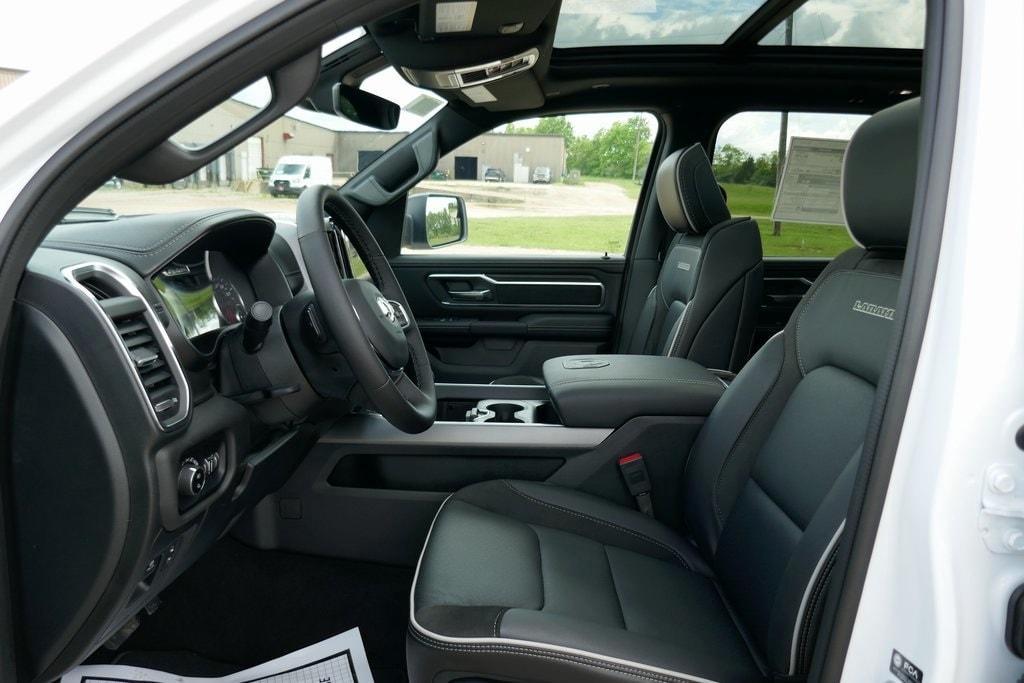 new 2025 Ram 1500 car, priced at $53,702