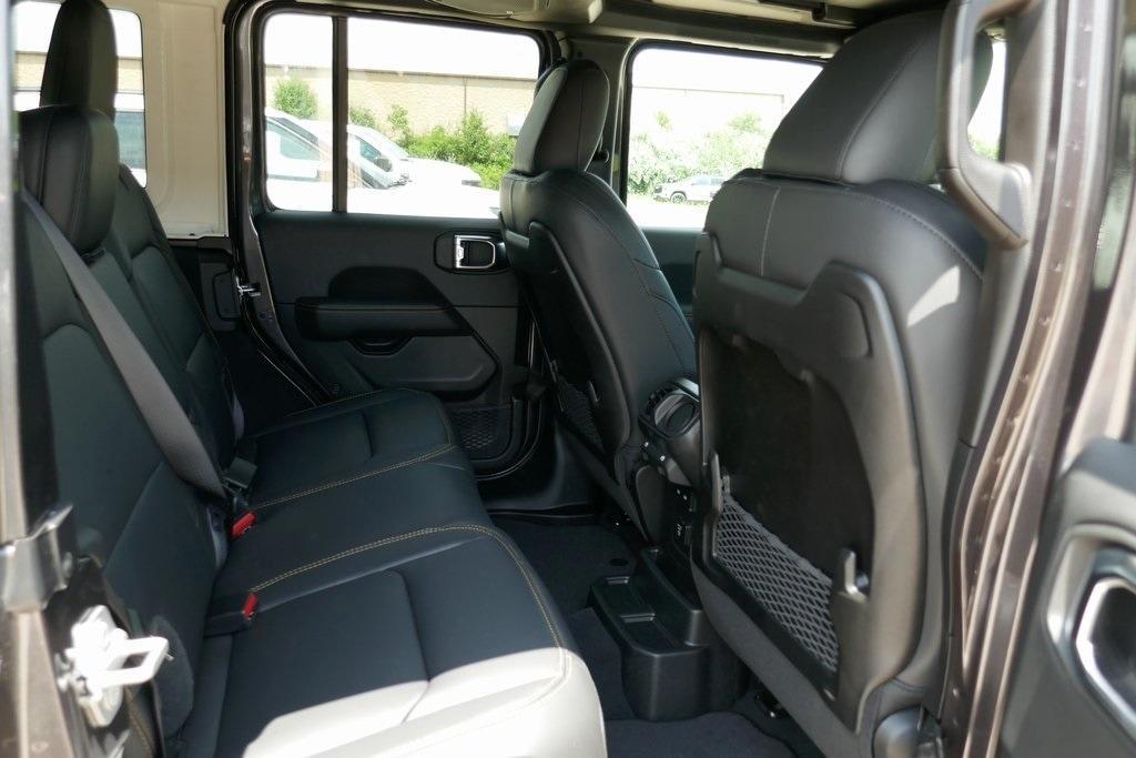 new 2025 Jeep Wrangler car, priced at $53,494