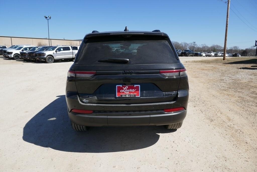 new 2025 Jeep Grand Cherokee car, priced at $48,892