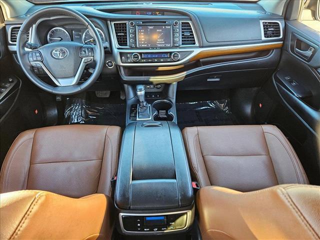 used 2019 Toyota Highlander car, priced at $27,991