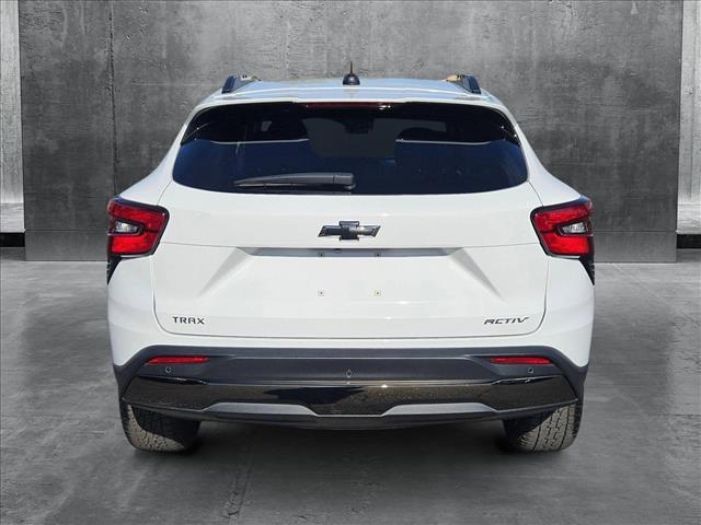 used 2025 Chevrolet Trax car, priced at $24,483