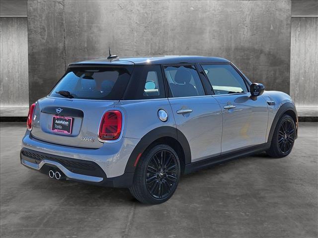 used 2024 MINI Hardtop car, priced at $26,294