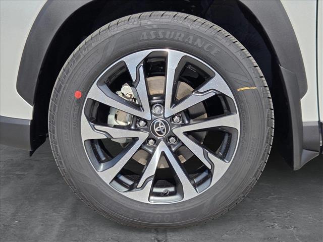 new 2025 Toyota Corolla Cross car, priced at $33,528