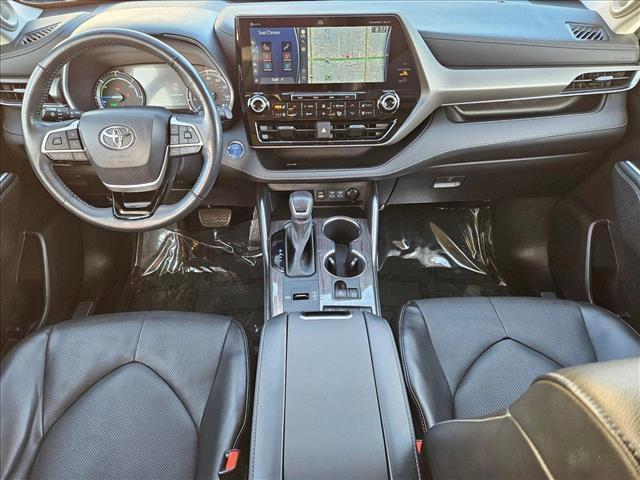 used 2022 Toyota Highlander Hybrid car, priced at $43,991