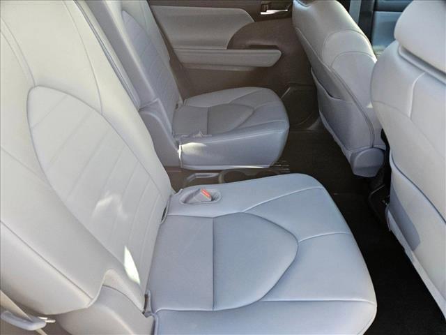 used 2024 Toyota Highlander car, priced at $46,992