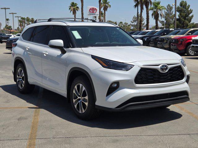 new 2025 Toyota Highlander car, priced at $46,907