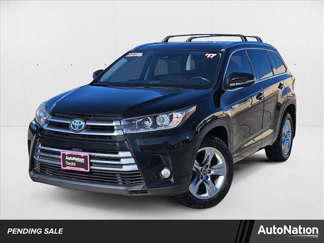 used 2017 Toyota Highlander Hybrid car, priced at $25,275