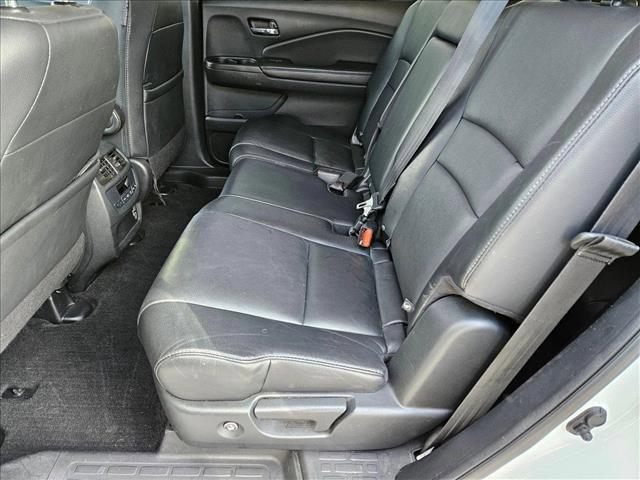 used 2022 Honda Pilot car, priced at $28,003