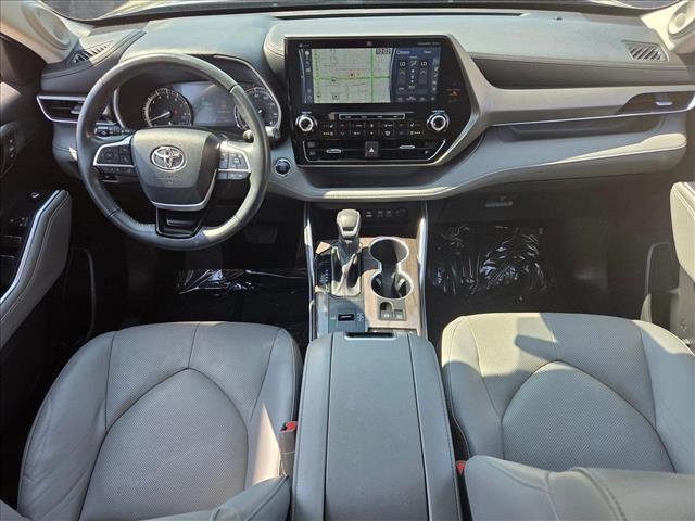 used 2022 Toyota Highlander car, priced at $38,782