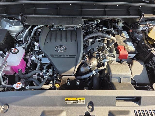 new 2025 Toyota Highlander car, priced at $47,107