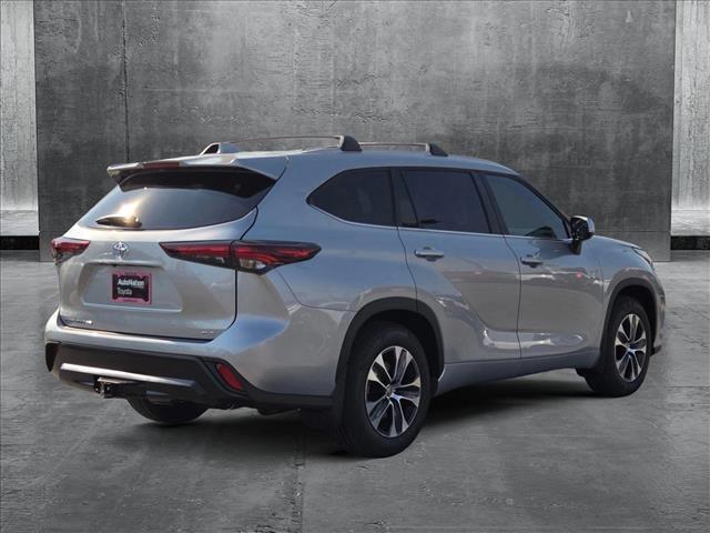 new 2025 Toyota Highlander car, priced at $47,107