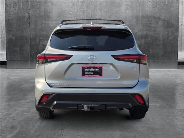 new 2025 Toyota Highlander car, priced at $47,107