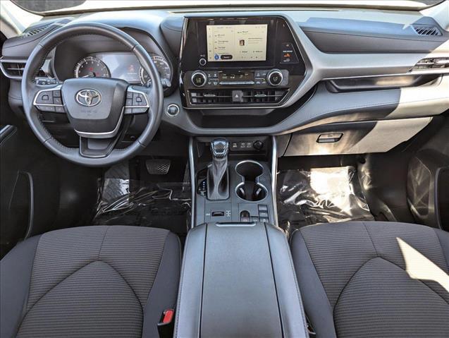 used 2023 Toyota Highlander car, priced at $31,949