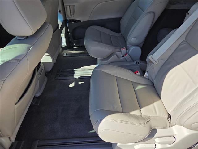 used 2015 Toyota Sienna car, priced at $21,492