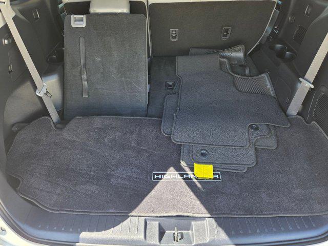 used 2021 Toyota Highlander car, priced at $32,991