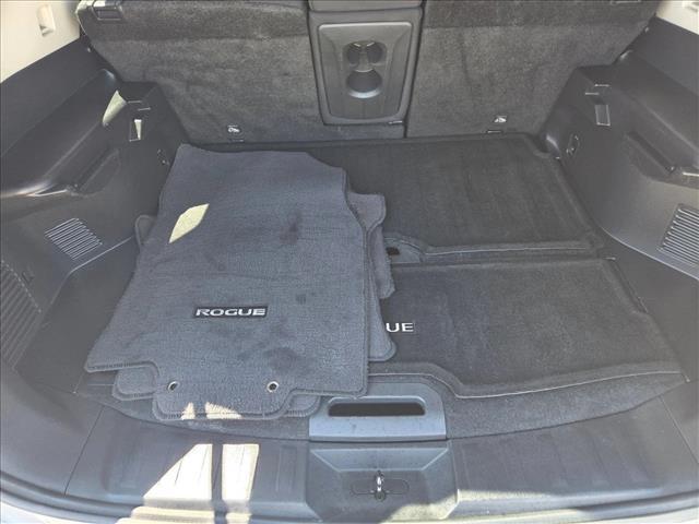 used 2019 Nissan Rogue car, priced at $15,292