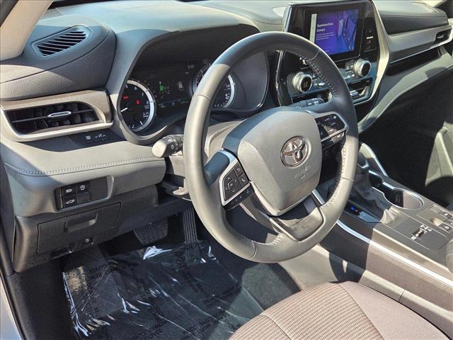 used 2024 Toyota Highlander car, priced at $41,791