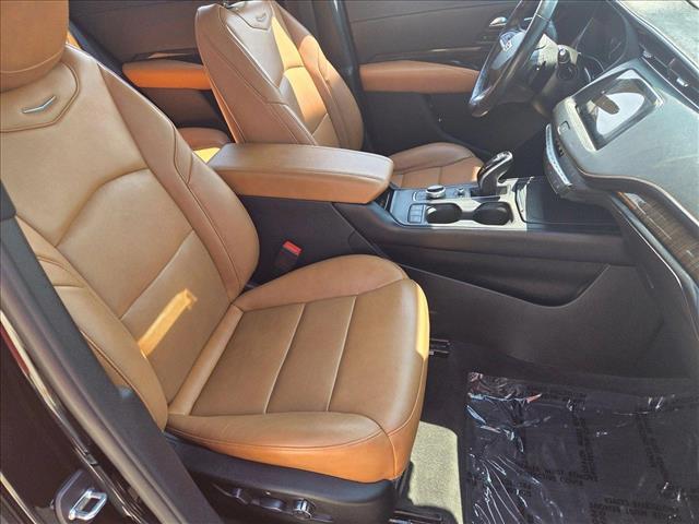 used 2021 Cadillac XT4 car, priced at $26,592