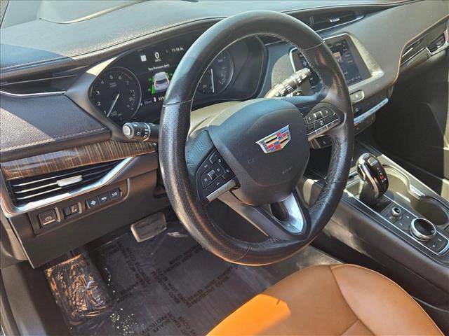 used 2021 Cadillac XT4 car, priced at $26,592