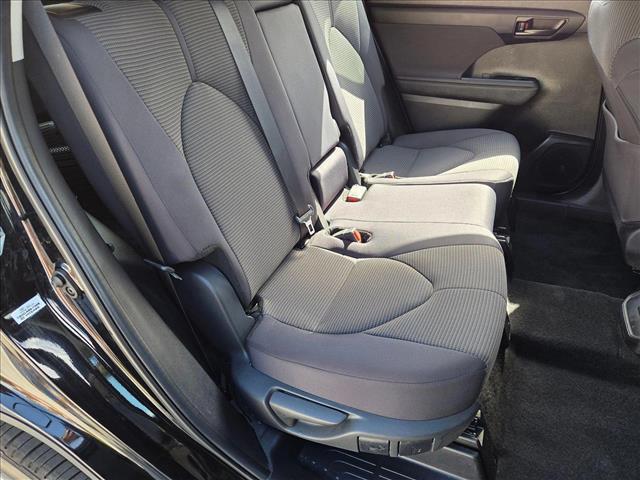 used 2024 Toyota Highlander car, priced at $40,992