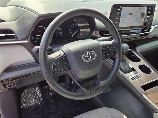 used 2022 Toyota Sienna car, priced at $37,774