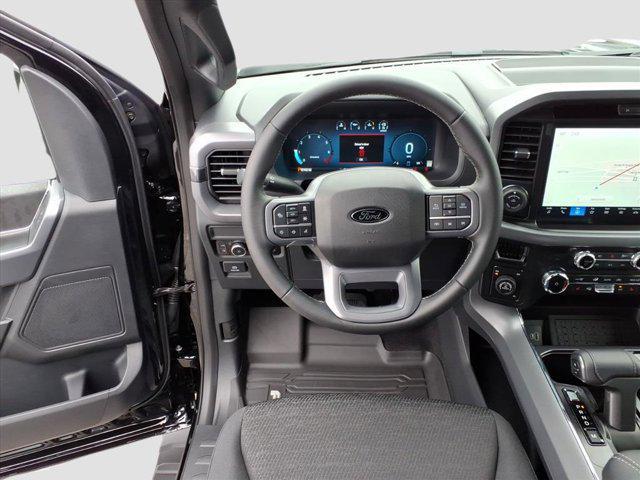 new 2025 Ford F-150 car, priced at $62,661
