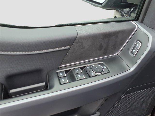 new 2025 Ford F-150 car, priced at $62,661