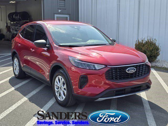 new 2025 Ford Escape car, priced at $30,298