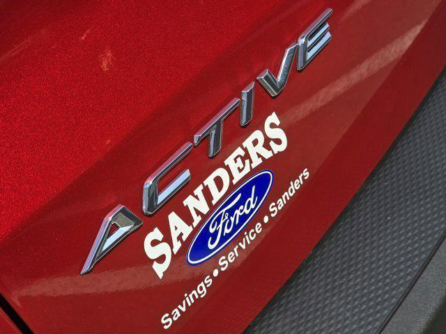 new 2025 Ford Escape car, priced at $30,298