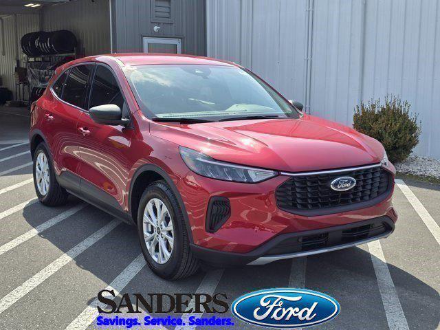 new 2025 Ford Escape car, priced at $30,298