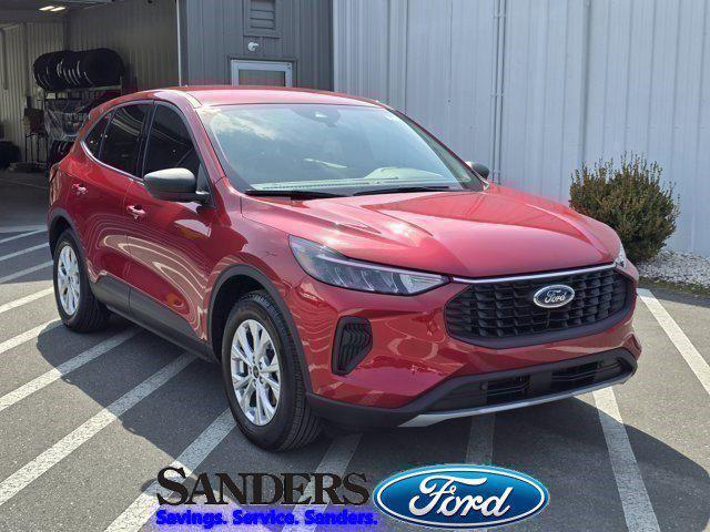 new 2025 Ford Escape car, priced at $31,119