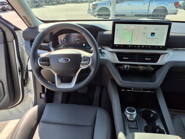 new 2025 Ford Explorer car, priced at $47,077